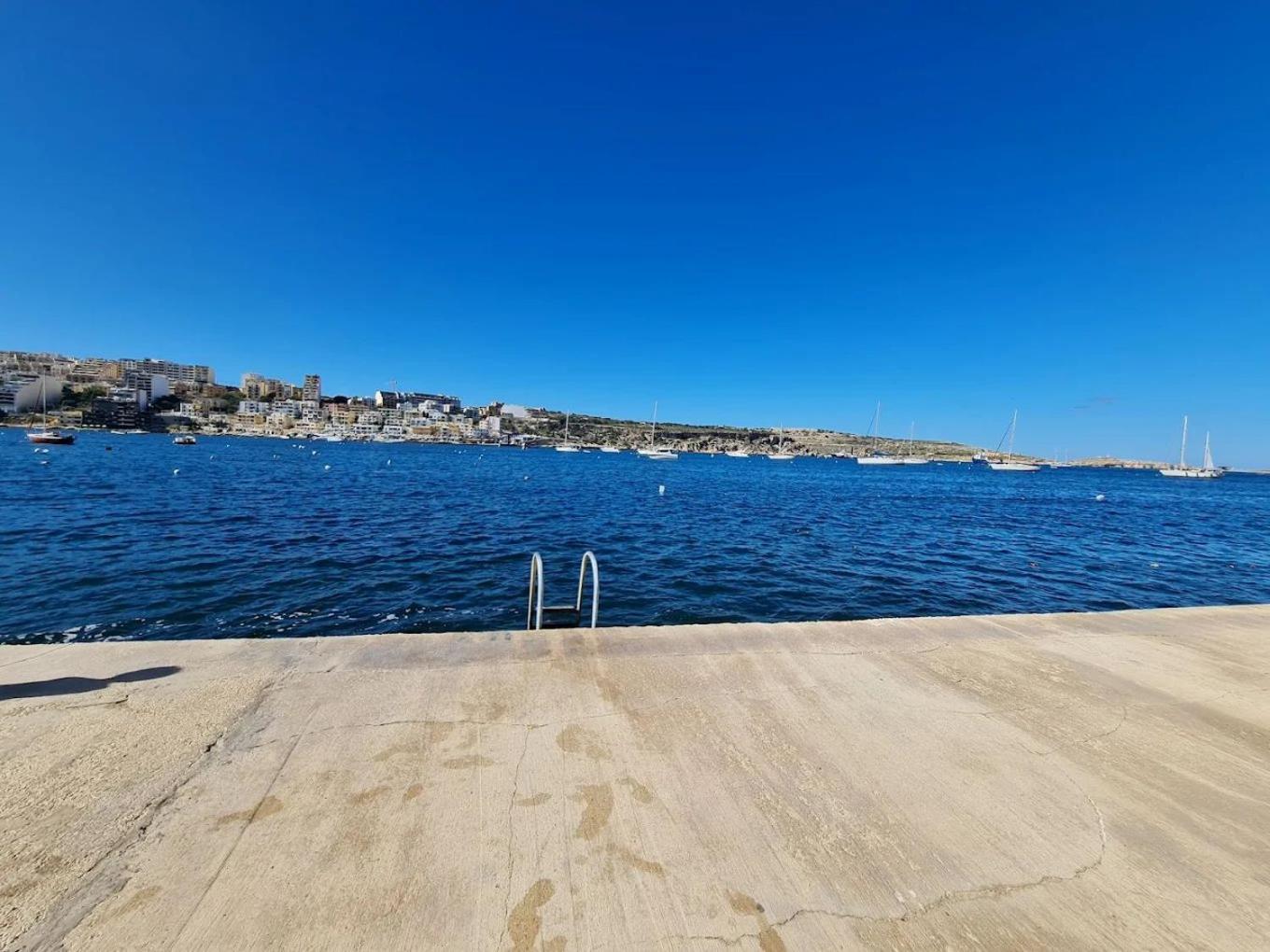 Sea View Apartment In St Paul'S Bay St. Paul's Bay Exterior foto